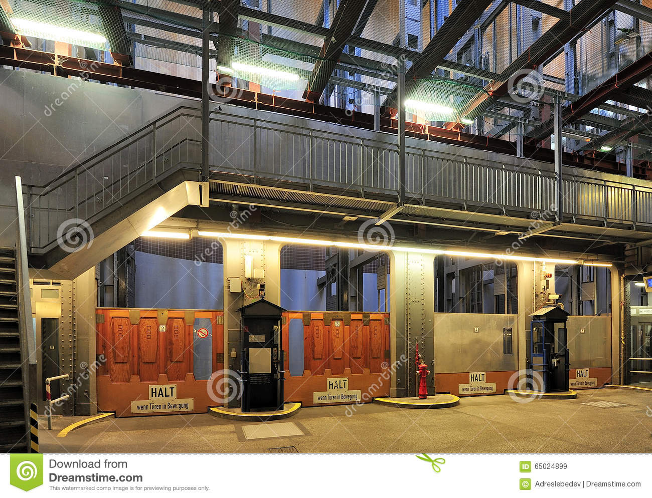 Elevators In The Old Elbe Tunnel (Elbtunnel), Hamburg, Germany. Elevators In The Old Elbe Tunnel (Elbtunnel), Hamburg, Germany.