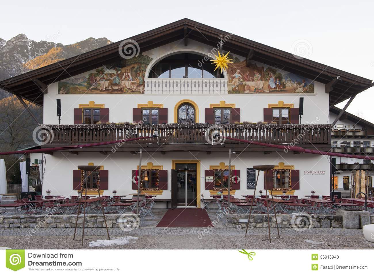 Luftmalerei In Garmish. Luftmalerei In Garmish.