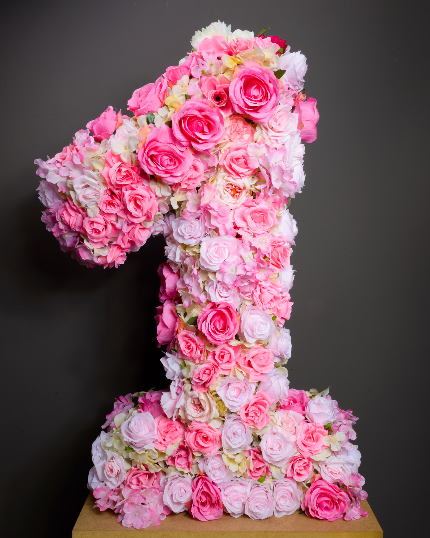 Artificial Floral Numbers & Letters.