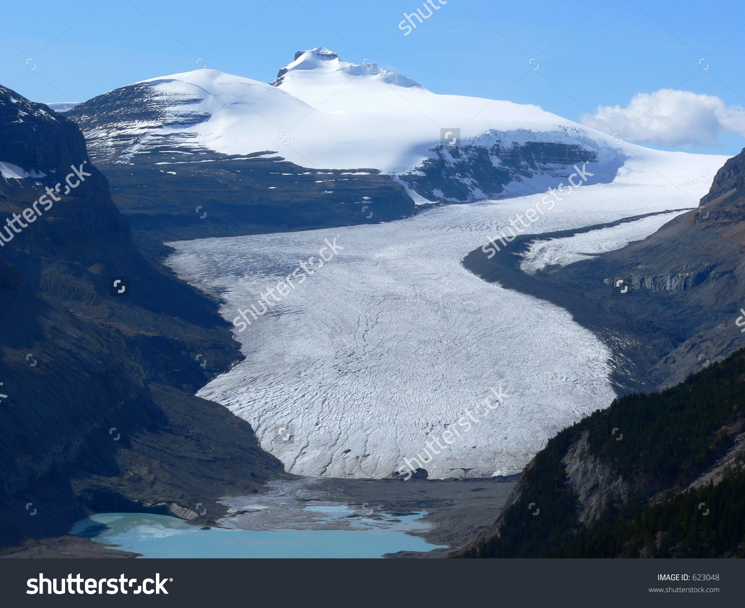 Saskatchewan Glacier Banff National Park Stock Photo 623048.