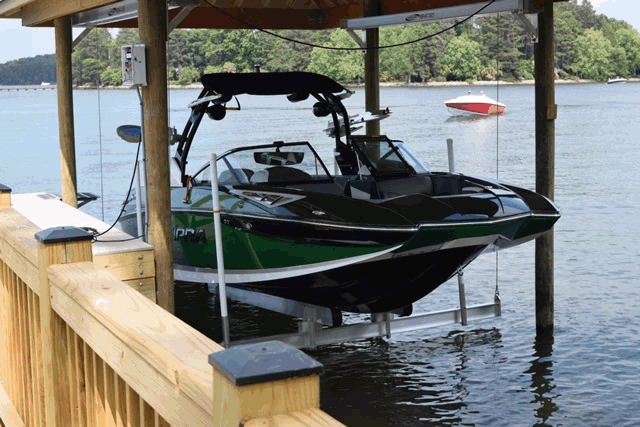 Boat Lifts & Jet Ski Lifts Lake Norman.