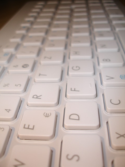 Free pictures KEYBOARD.