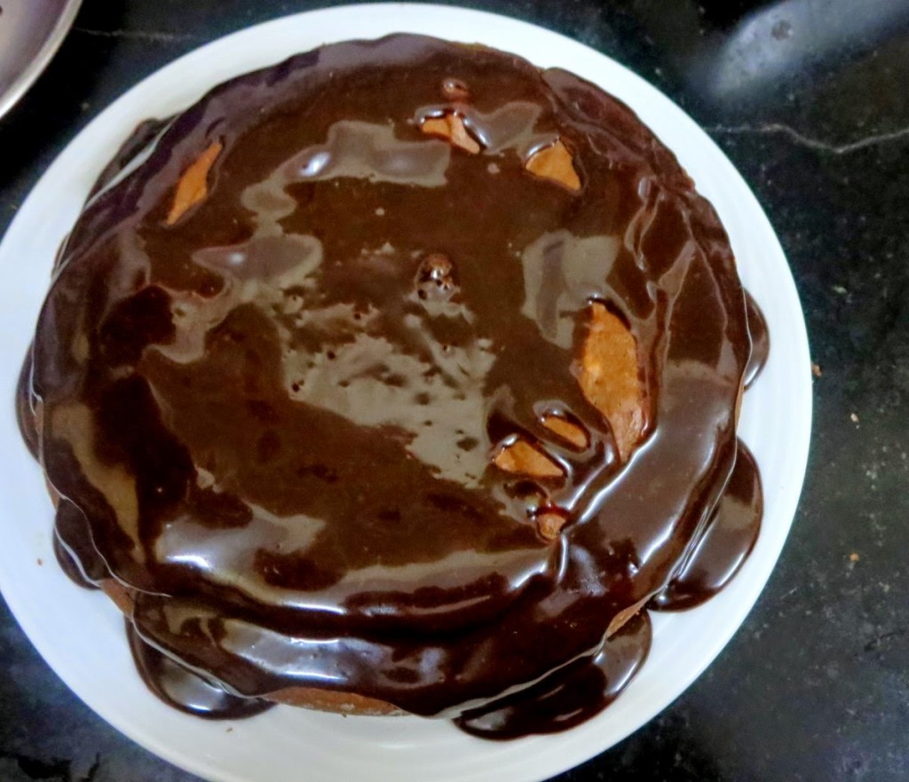 How to make Basic Eggless Chocolate Sponge Cake.