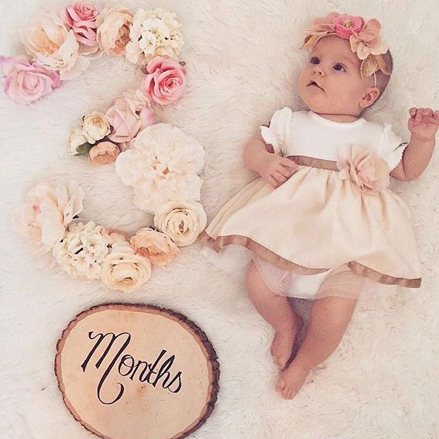 25+ best ideas about Fall Baby Pictures on Pinterest.