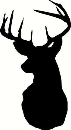 Deer Head Pallet + FREE Printable Deer Silhouette.