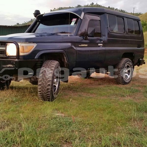 Buy Used Toyota Land Cruiser Other Car in Porgera in Enga.