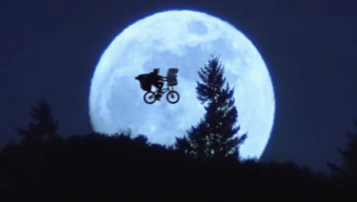 A look at the E.T. sequel we mercifully never saw.