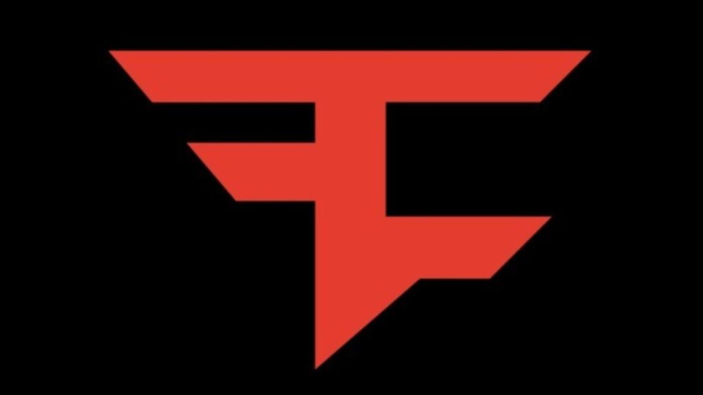 Professional Fortnite Coach Signs With FaZe Clan.