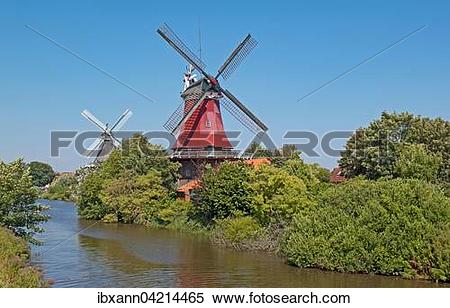 Stock Image of Twin windmills, stelling molen, Greetsiel.