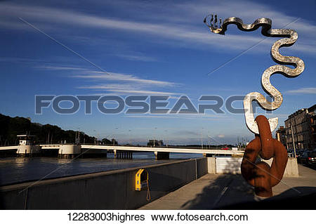 Stock Images of Sculpture by Denis OConnor, depicting Waterford.