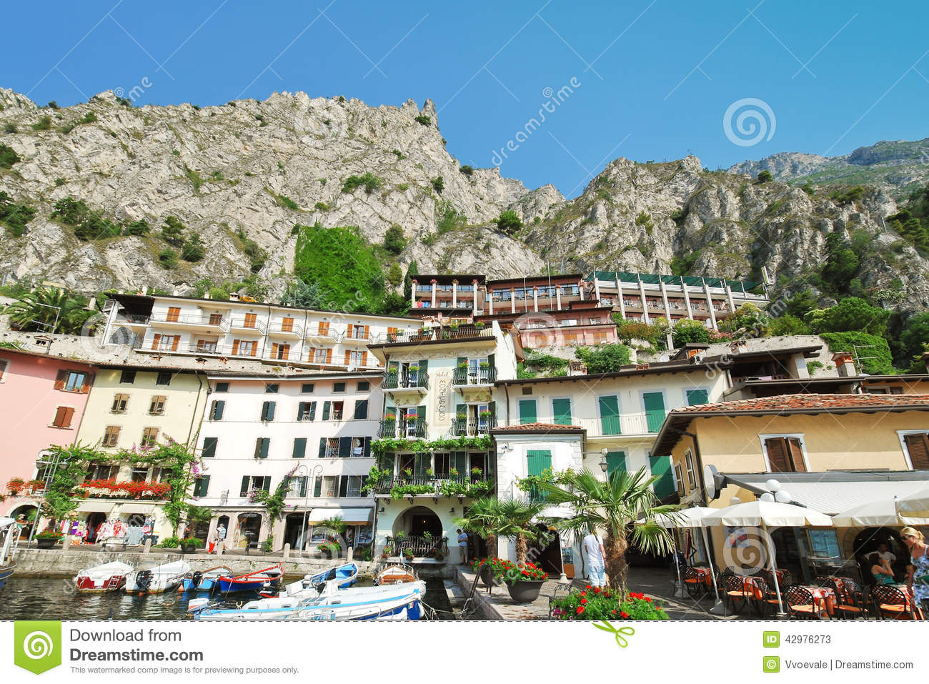 Urban Center Of Town Limone Sul Garda, Lake Garda Editorial Stock. Urban Center Of Town Limone Sul Garda, Lake Garda Editorial Stock.