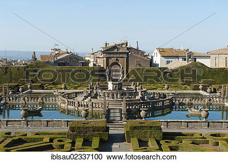Stock Photography of "Fountain, Italian Renaissance style garden.