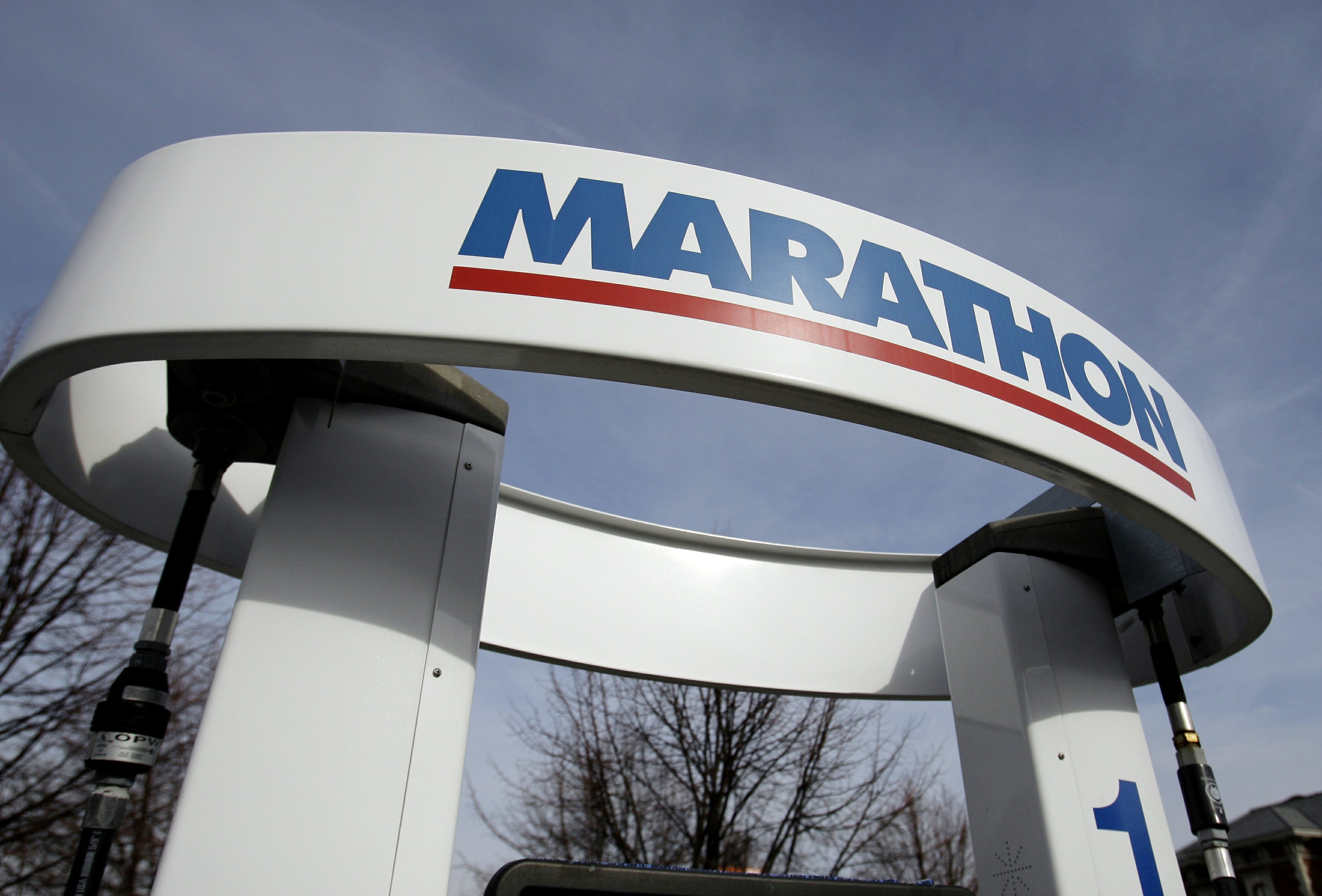 Marathon Petroleum combines midstream operations for $9B.