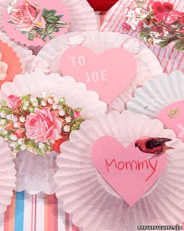 14 Valentine\'s Day Cards with Clip.