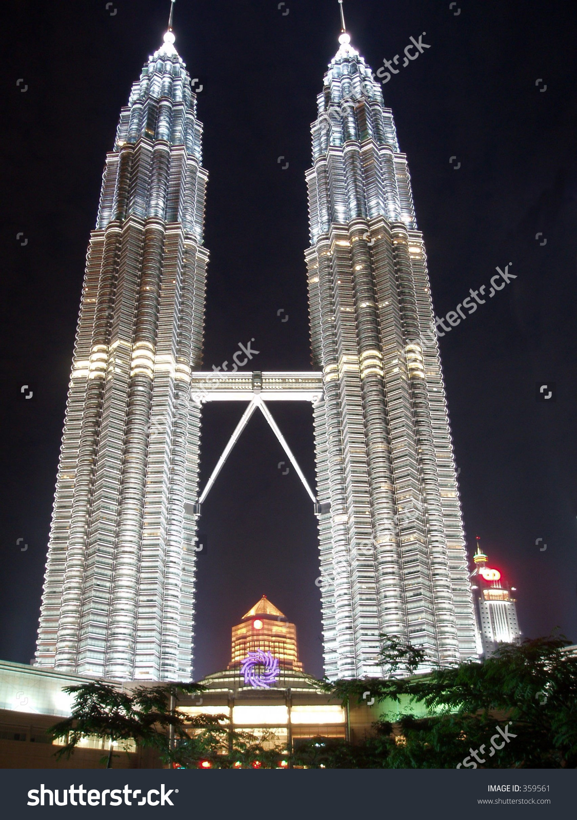 Klcc Twin Towers At Night Stock Photo 359561 : Shutterstock.