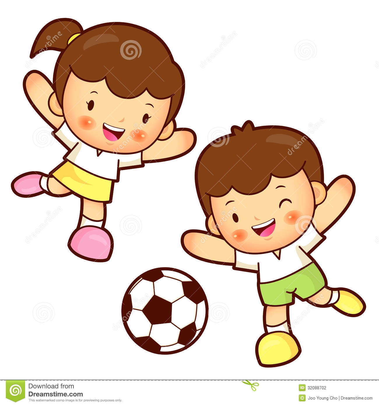 Мальчик и девочка с мячом