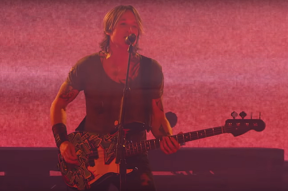 Keith Urban\'s \'Drop Top\' Music Video Is Electrifying [Watch].