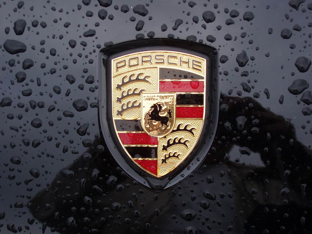48+] Porsche Logo Wallpaper on WallpaperSafari.