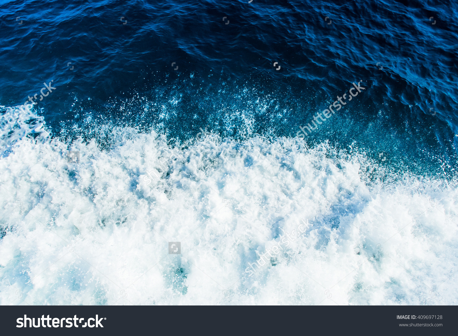 Rolling Sea Waves Top View Ocean Stock Foto 409697128.