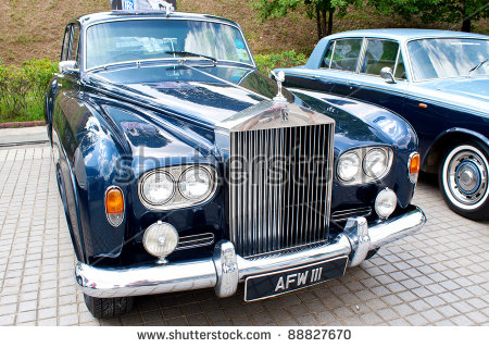 Vintage Rolls Royce Car Headlight Stock Photos, Royalty.
