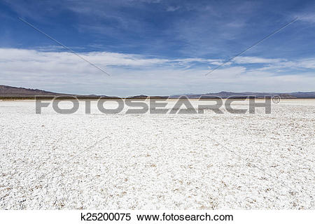 Stock Image of Mojave Desert Salt Flat Dry lake k25200075.