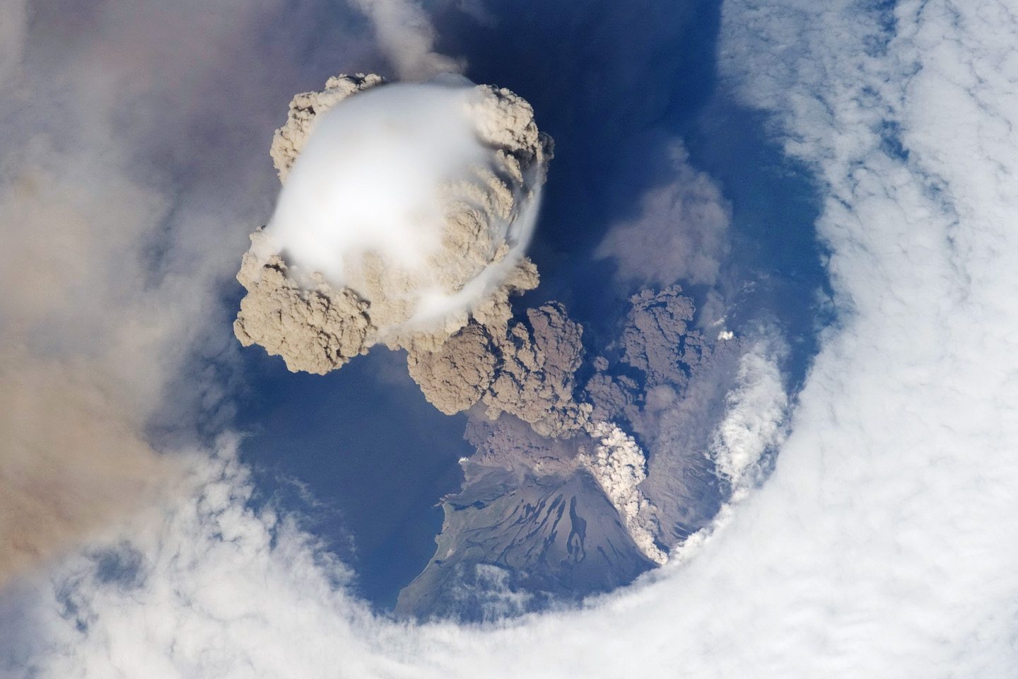 Image of the Day: Volcano Erupting from Space.