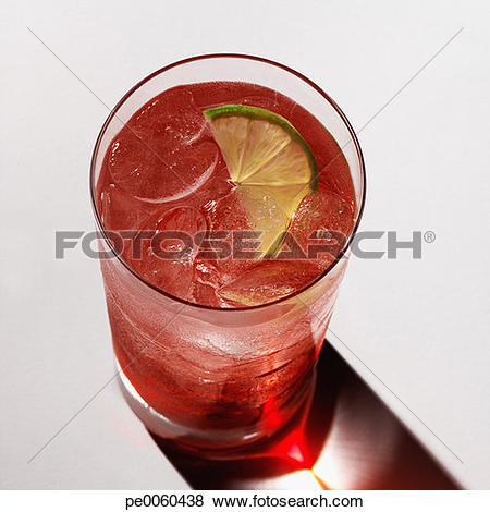 Pictures of Beverage indoors with lime slice and ice pe0060438.