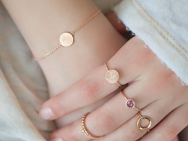 17 Best ideas about Gold Armband on Pinterest.