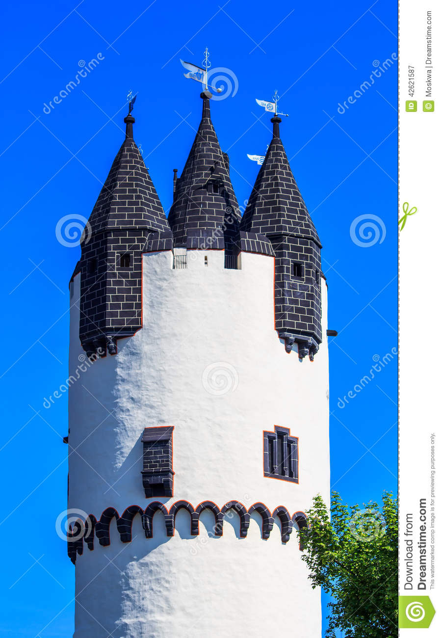 Donjon Tower In Castle Park Of Hanau.