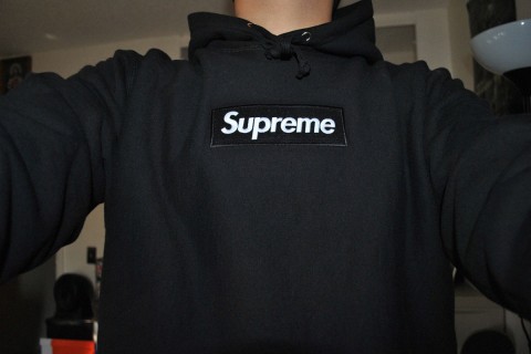 How to Buy a Supreme Box Logo Hoodie Online.