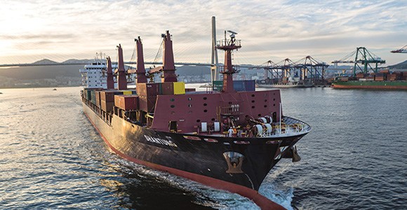 Digital solutions to transform shipping in Papua New Guinea.