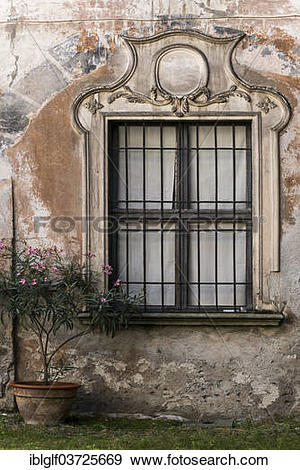Stock Photograph of "Window, Palazzo Merizzi, Tirano, Sondrio.