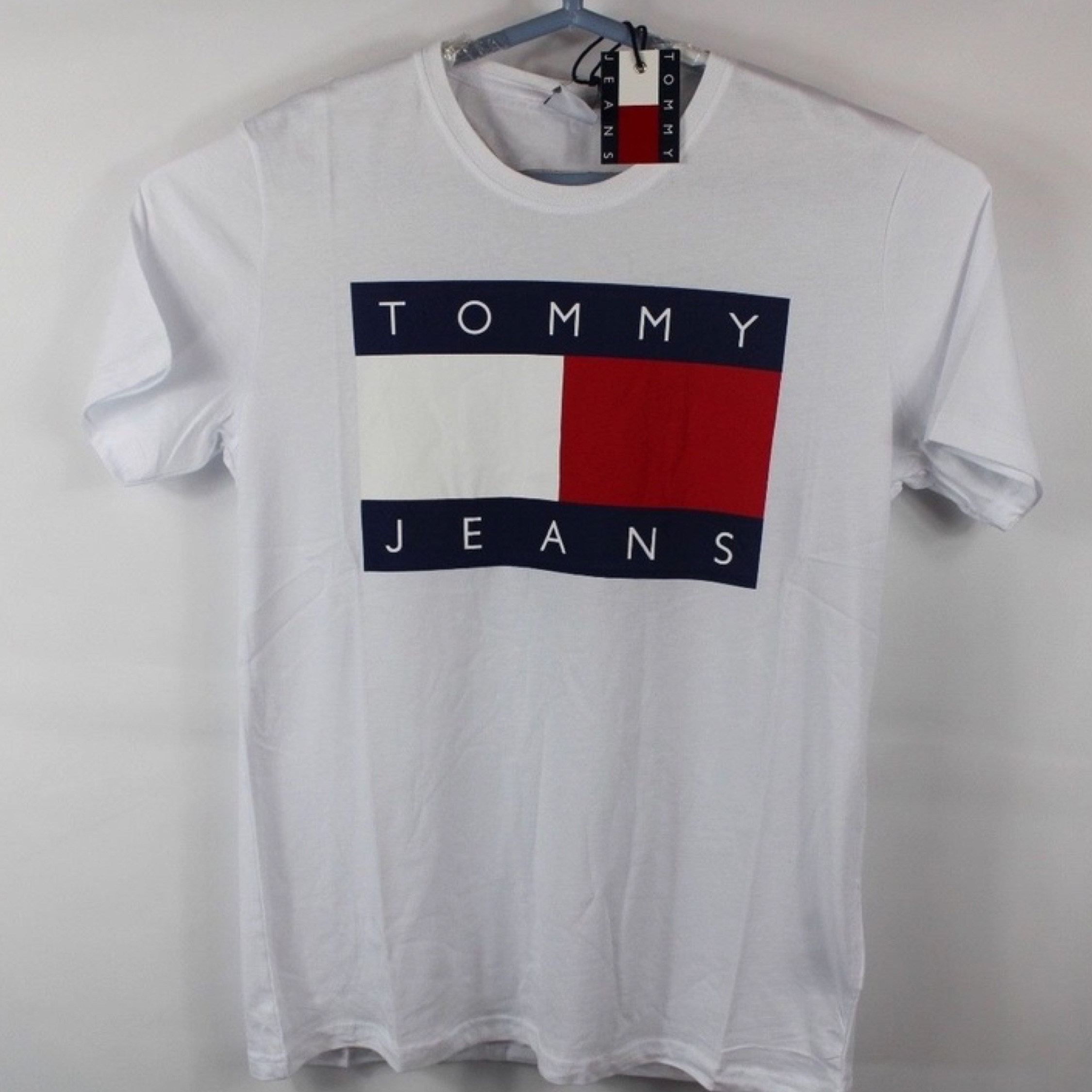 tommy hilfiger tshirt logo 10 free Cliparts | Download images on ...