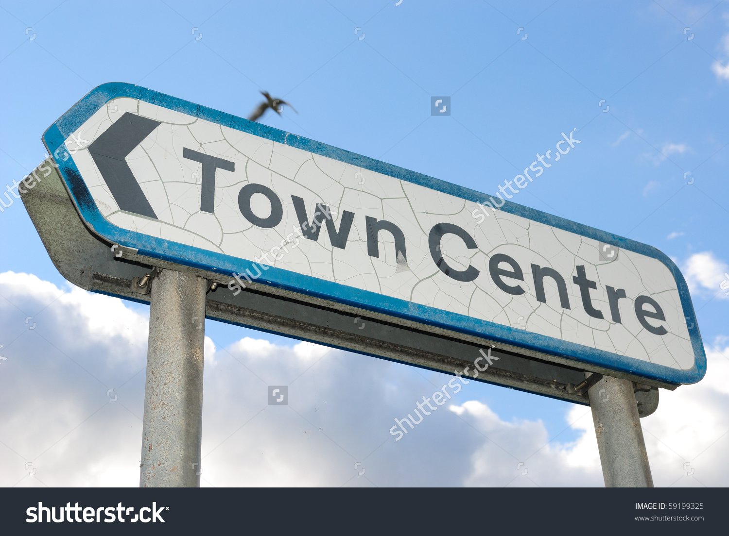 Road Sign Arrow Saying Town Centre Stock Photo 59199325.