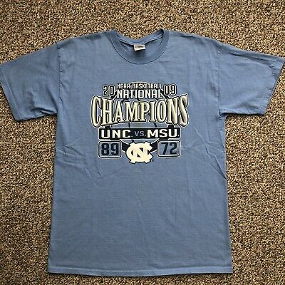 UNIVERSITY OF NORTH Carolina, UNC, T shirt NCAA by Champion.