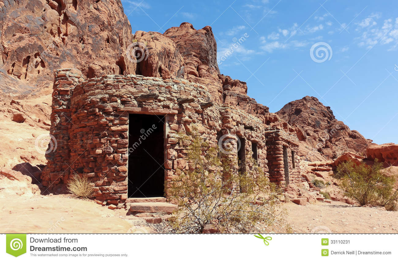 A Cabin At The Valley Of Fire State Park Stock Image.