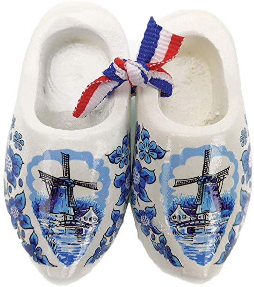 Netherlands Wooden Shoes Magnet Delft (2.5\